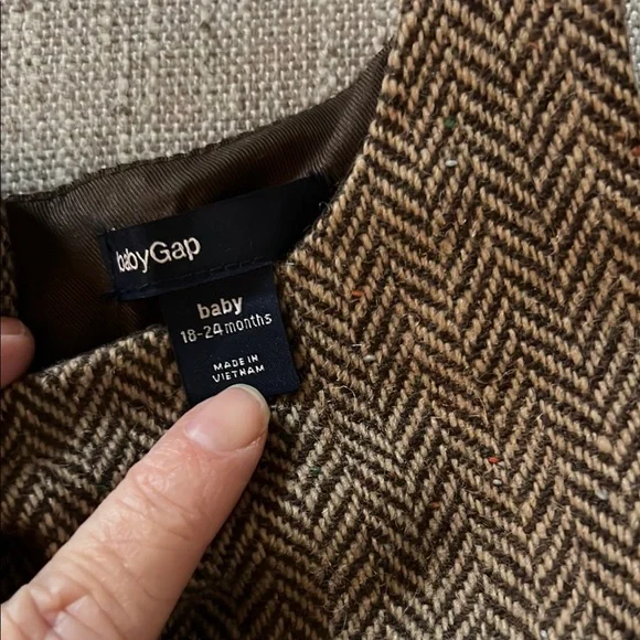 Herringbone Sleeveless Dress - Picture 2 of 4